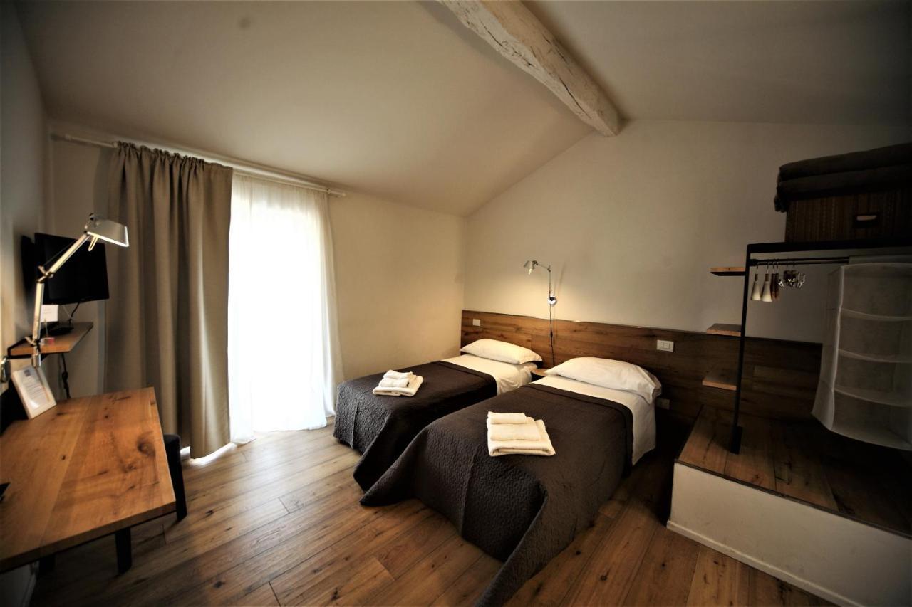32 Bnb Camerecaffe Pavia Eksteriør billede