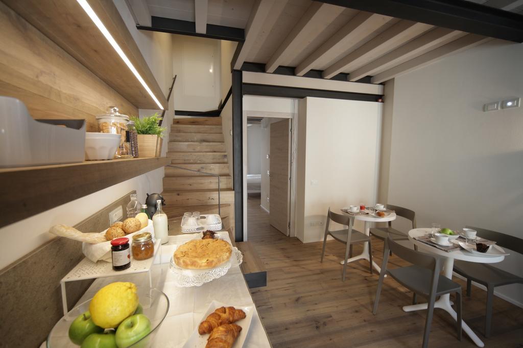 32 Bnb Camerecaffe Pavia Eksteriør billede
